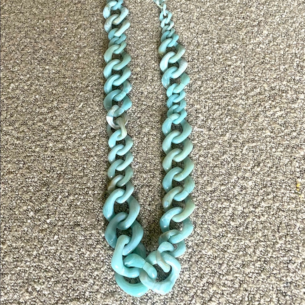 Jade-like necklace